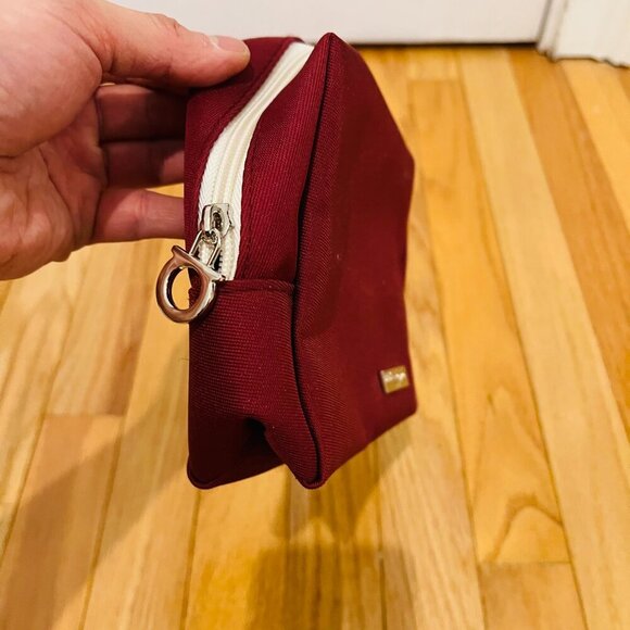 Vintage Salvatore Ferragamo Airlines Business Amenity Kit Toiletry Bag - Picture 4 of 16